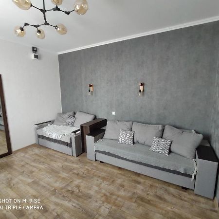 Однокімнатна квартира-студія біля парку Шевченка Ивано-Франковск Экстерьер фото